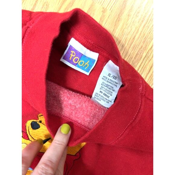 Vintage Winnie the Pooh - Crewneck sweatshirt - red - XL more like Large - Picture 3 of 8